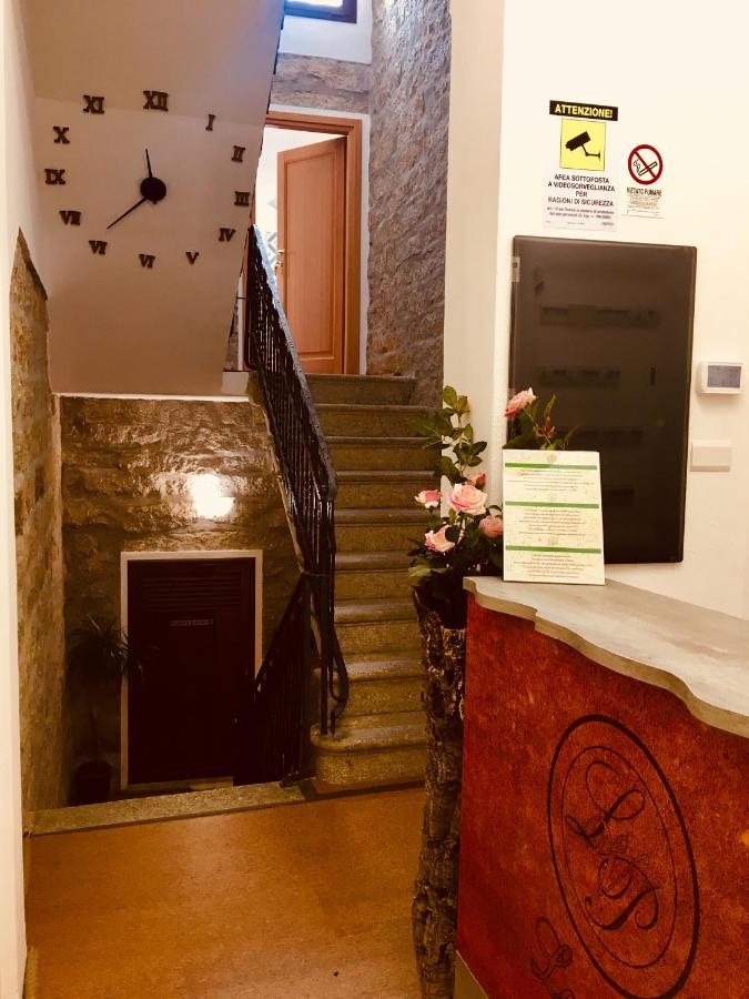 La Vecchia Posta B&B Calangianus Buitenkant foto