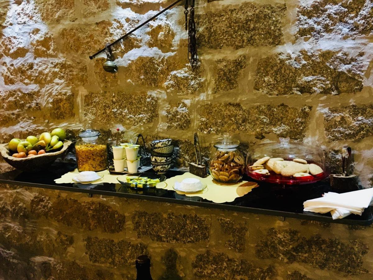 La Vecchia Posta B&B Calangianus Buitenkant foto
