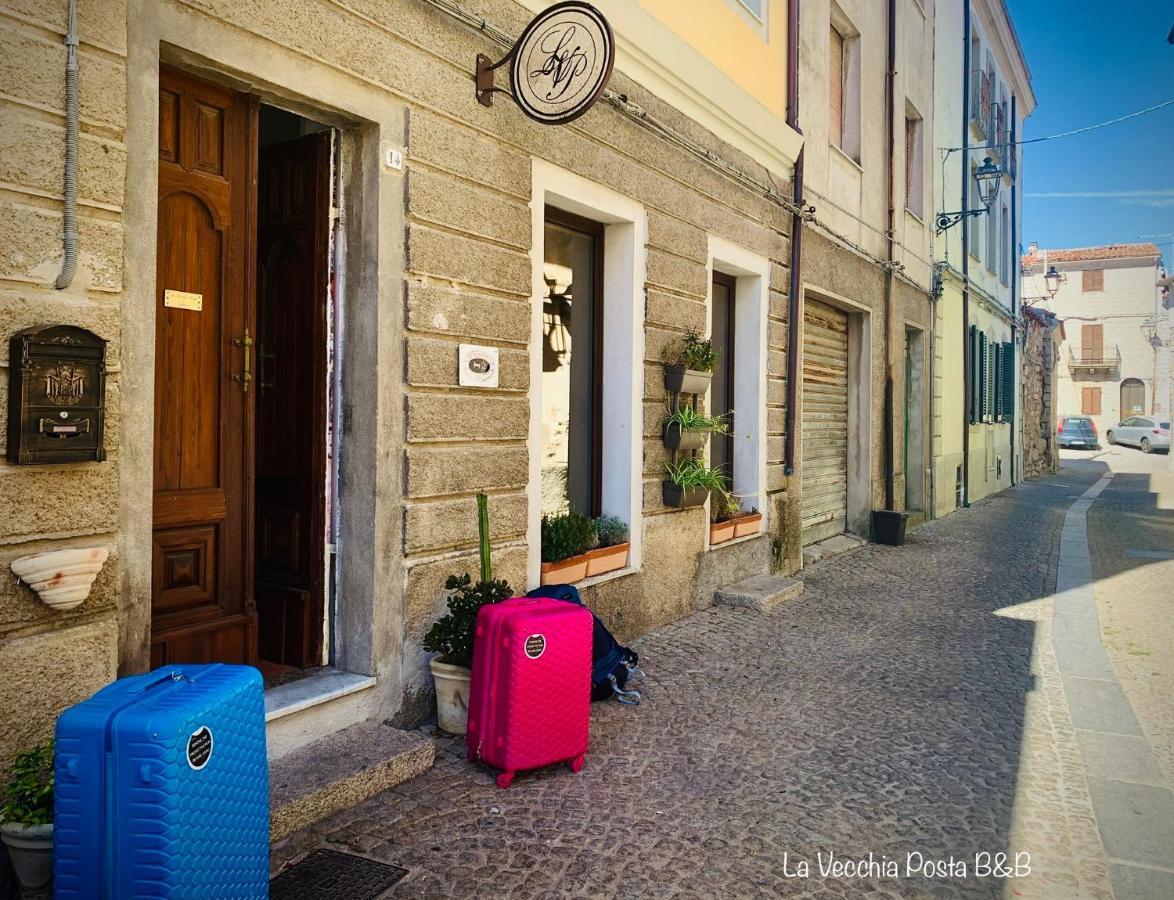 La Vecchia Posta B&B Calangianus Buitenkant foto