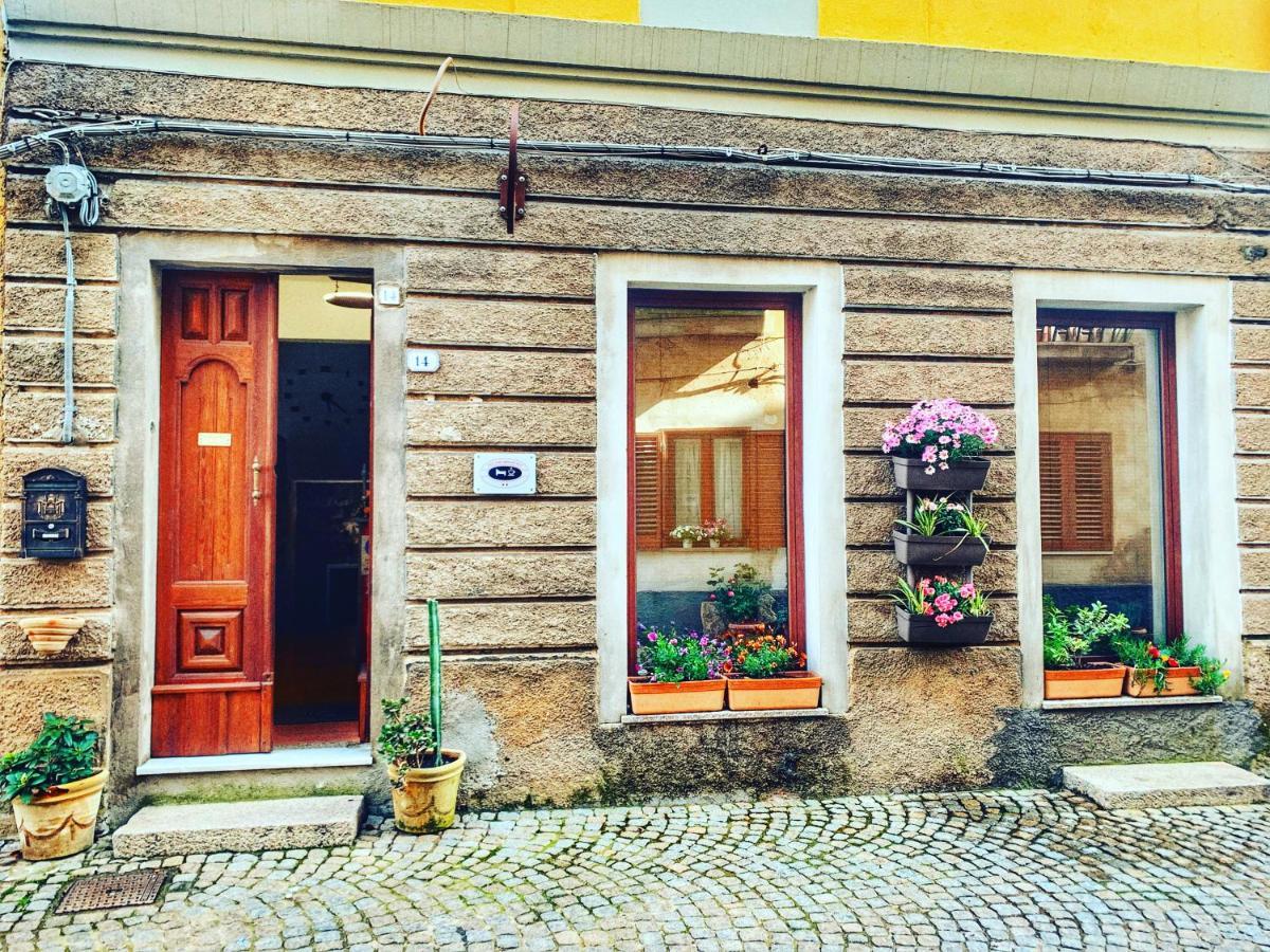 La Vecchia Posta B&B Calangianus Buitenkant foto